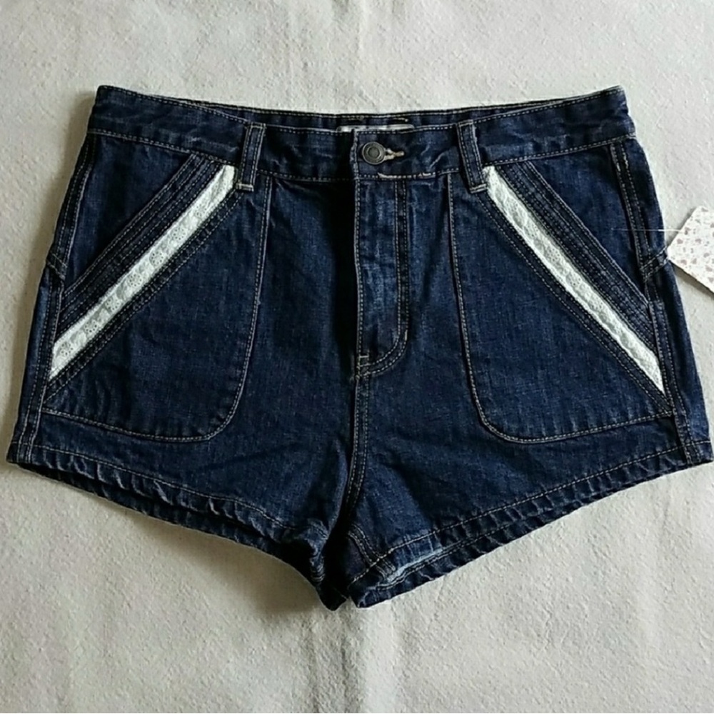 Free People NWT Dark Denim with Lace High Waisted Shorts Four Pockets